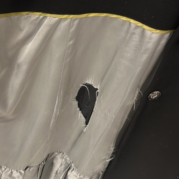 J Crew Women’s Wool Coat Size 6 - Picture 5 of 7